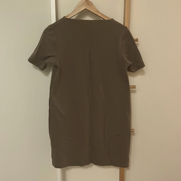Olive Oak + Fort t-shirt dress - Picture 2 of 2